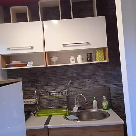 شقة Ester Będzin