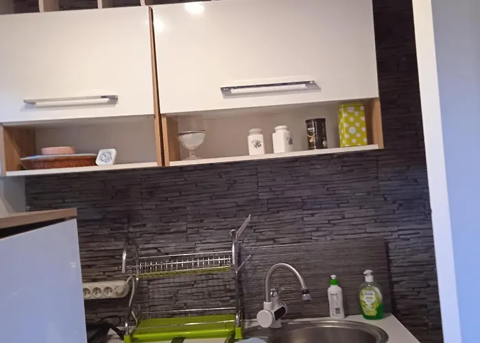 شقة Ester Będzin